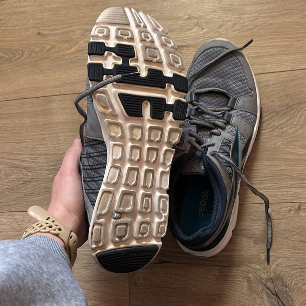 Men's Gray Athletic Shoes Reebok - Picture 4 of 4